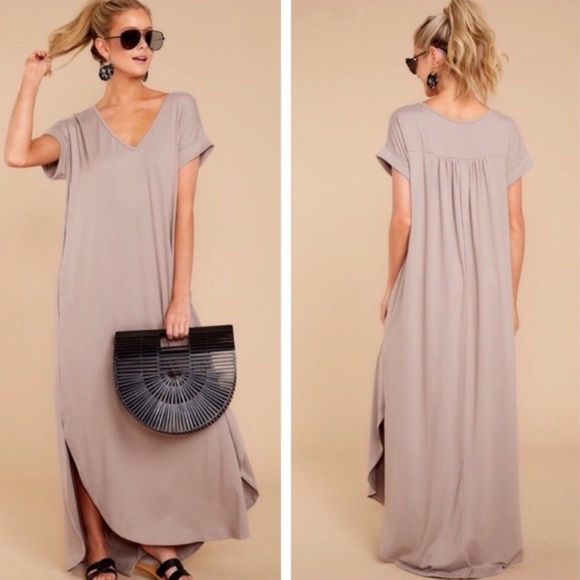 Zoe Curved Hem Pocketed Maxi … - Picture 3 of 6